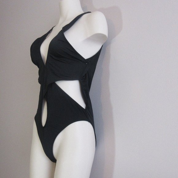 Icon Swim Swimwear 1 peace Black XL - Picture 2 of 10